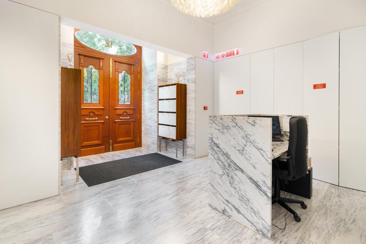 Whome | Av. Da Liberdade Deluxe Apartment W/ S-Pool, Gym & Parking Lisboa Eksteriør bilde